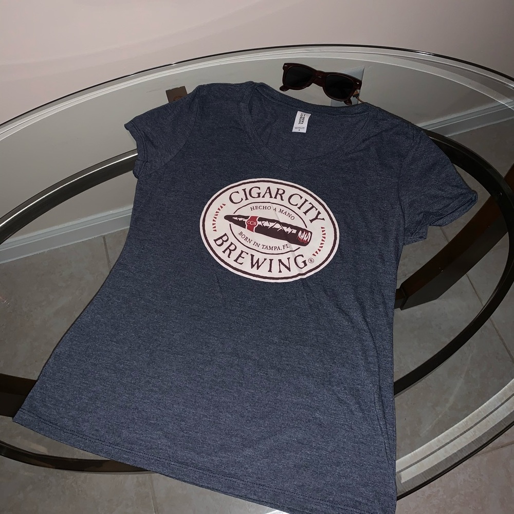 CIGAR CITY SHIRT WITH MATCHING SUNGLASSES